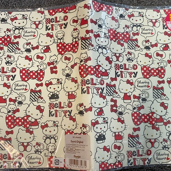 Hello kitty notebook - Picture 2 of 3